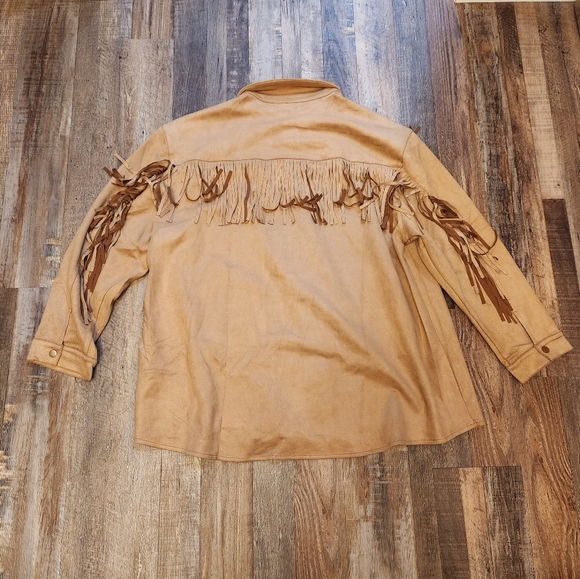 Fringe Button Down Shacket - Picture 3 of 4